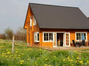 Maison de vacances Wooden Holiday Home in Wissinghausen with Private Sauna  59964 Medebach Rhénanie du Nord - Westphalie