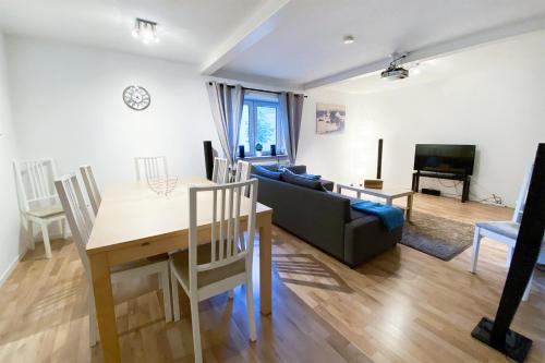 Work & Stay House