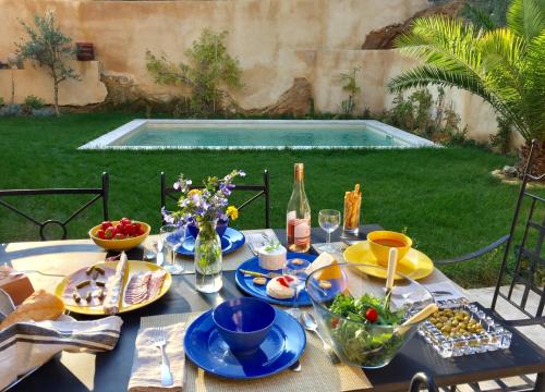 XIXe Provencal Stone House with Private Pool