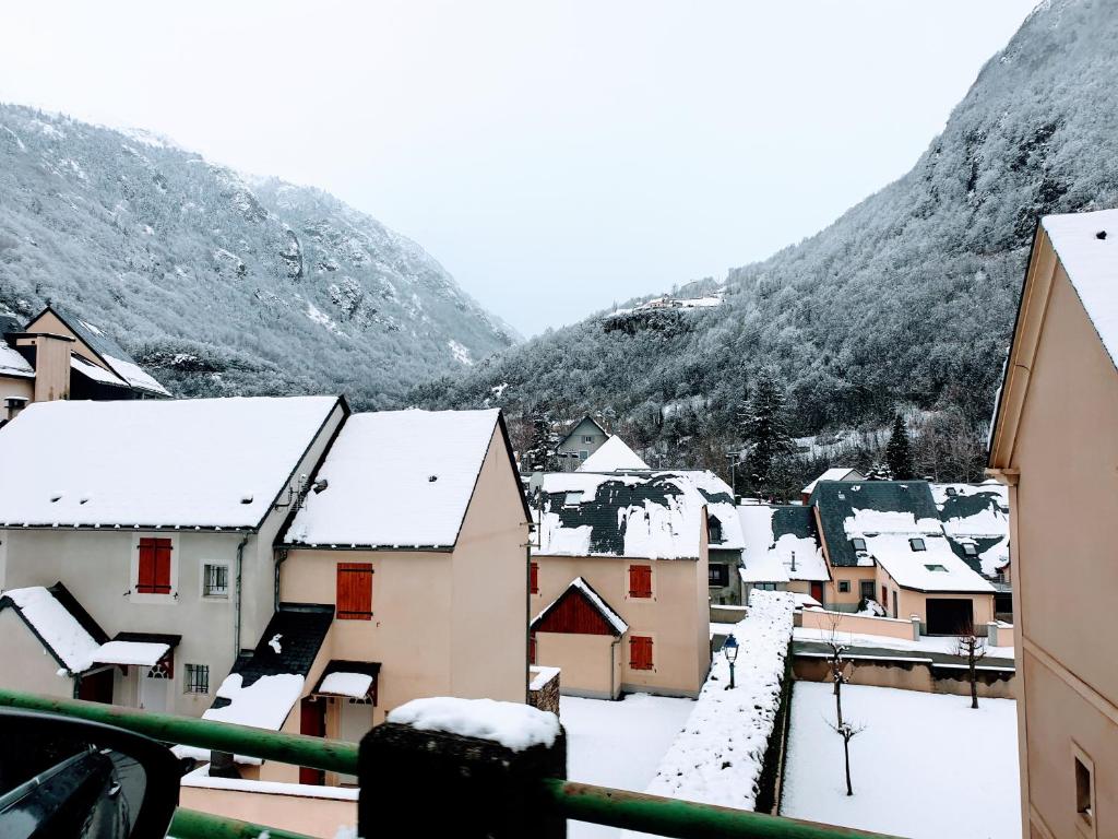 ZAGALA LA MAISON DE LA MONTAGNE 11 lotissement les bergeries du lac, 65120 Gèdre