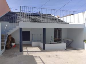 Zoe House