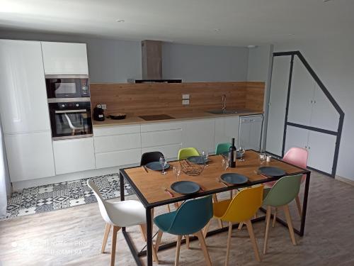 Maison de vacances Maison de village 6/9 prs Rue St jean Sauveterre-de-Rouergue