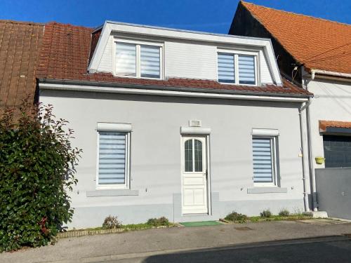 Maison de village avec jardin 15mn des plages, wifi, 2 chambres, jardin Hesdin-lʼAbbé france