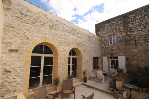 Maison de village de charme XVIIe avec piscine Saint-Bonnet-du-Gard france