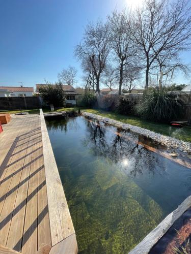 Maison du sentier du littoral et sa piscine naturelle Gujan-Mestras france