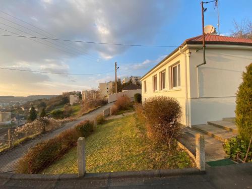 Maison entière avec jardin et une belle vue Évreux france