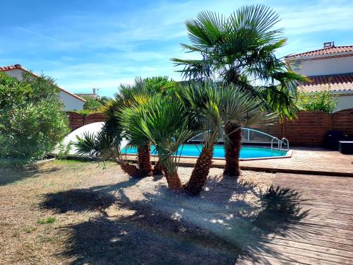 Maison familiale avec piscine chauffée Saint-Georges-de-Didonne france