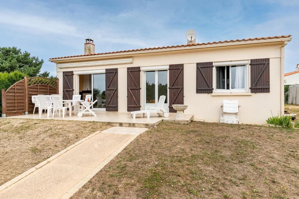 Maison de vacances Maison familiale pour 4 sur la cote vendeenne des arnaudières, 1, 85800 Givrand