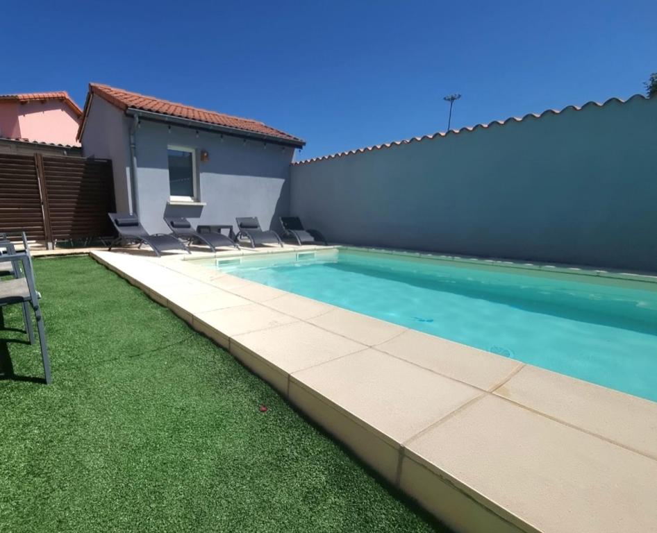 Villa Maison individuelle avec sa piscine privée 5 Cité Grandsaigne, 63100 Clermont-Ferrand