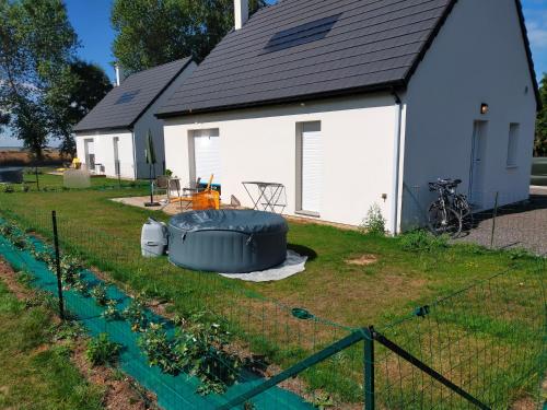 Maison individuelle neuve plein pied avec terrasse et jardin clos 10minutes a pied de la plage Quiberville france