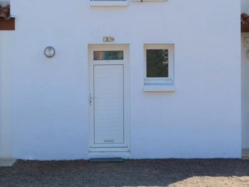 Maison La Tranche-sur-Mer, 2 pièces, 4 personnes - FR-1-22-244 La Tranche-sur-Mer france