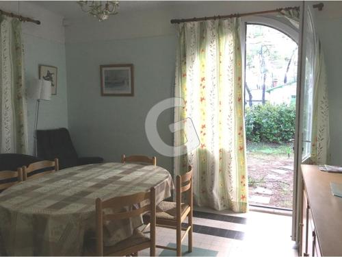 Maison La Tranche-sur-Mer, 4 pièces, 8 personnes - FR-1-357-113 La Tranche-sur-Mer france