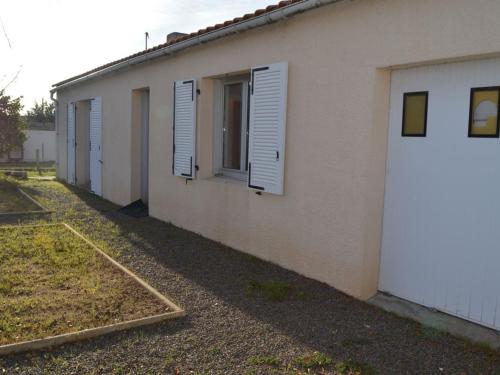 Maison La Tranche-sur-Mer, 5 pièces, 6 personnes - FR-1-22-262 La Tranche-sur-Mer france