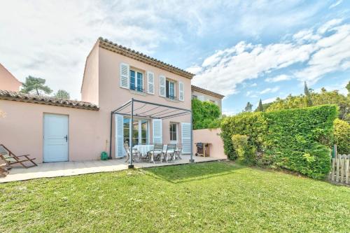 Maison Laura Charming house with swimming pool and Garden Gassin france