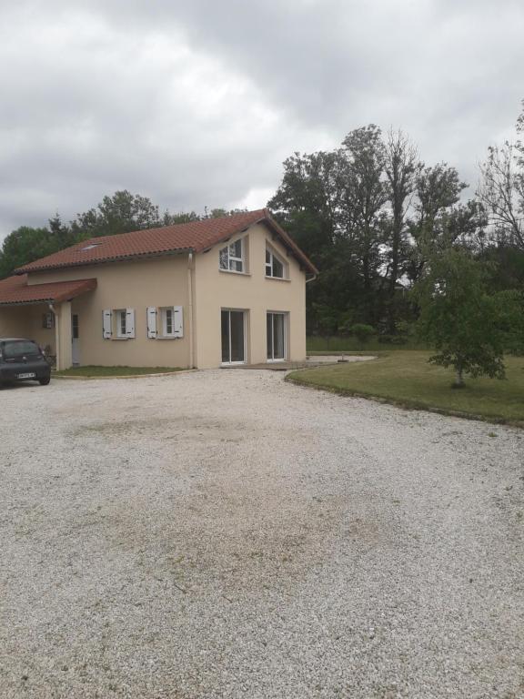 Séjour chez l'habitant Maison neuve et tranquille La Chambertière Basse, 43200 Lapte