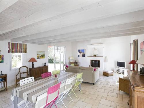 Maison de vacances Maison Noirmoutier-en-l'Île, 5 pièces, 8 personnes - FR-1-224B-489 59 A Rue De La Pierriere -  - Noirmoutier-en-l\'Île