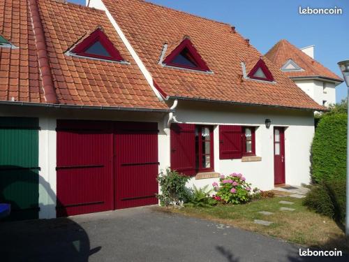 Maison de vacances Maison proche centre équestre et forêt avec jardin 14 allée Philippe Noiret Le Touquet-Paris-Plage