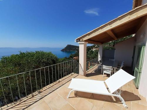 Maison de vacances Maison Rayol-Canadel-sur-Mer, 5 pièces, 9 personnes - FR-1-308-142 RD 559 Villa N°22 Rayol-Canadel-sur-Mer