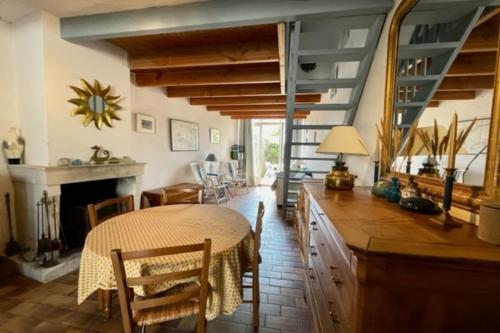 Maison Rétaise avec JARDIN proche de la MER La Couarde-sur-Mer france