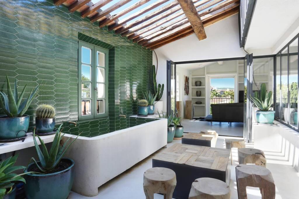 Maison de vacances Maison Skyloft 12 Rue Georges Clemenceau, 83990 Saint-Tropez