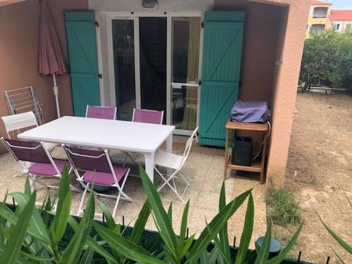 Maison de vacances Maison Torreilles, 3 pièces, 6 personnes - FR-1-530-49 Village Marin Catalan Torreilles