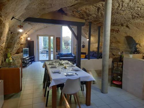 Maison troglodytique Doué La Fontaine Doué-la-Fontaine france