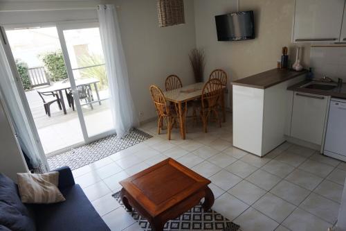 3 RESIDENCE BLEU MARINE