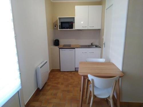 Apartment in Rochefort near the thermal baths