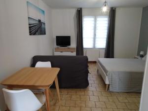 Apartment in Rochefort near the thermal baths
