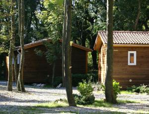 Maisons de vacances Aventure Evasion 470 allée Joël Combet 26300 Chatuzange-le-Goubet Rhône-Alpes