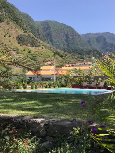 Casa Oliveira Esmeraldo - Guest Houses
