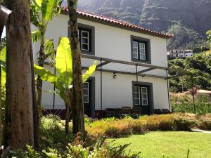 Casa Oliveira Esmeraldo - Guest Houses