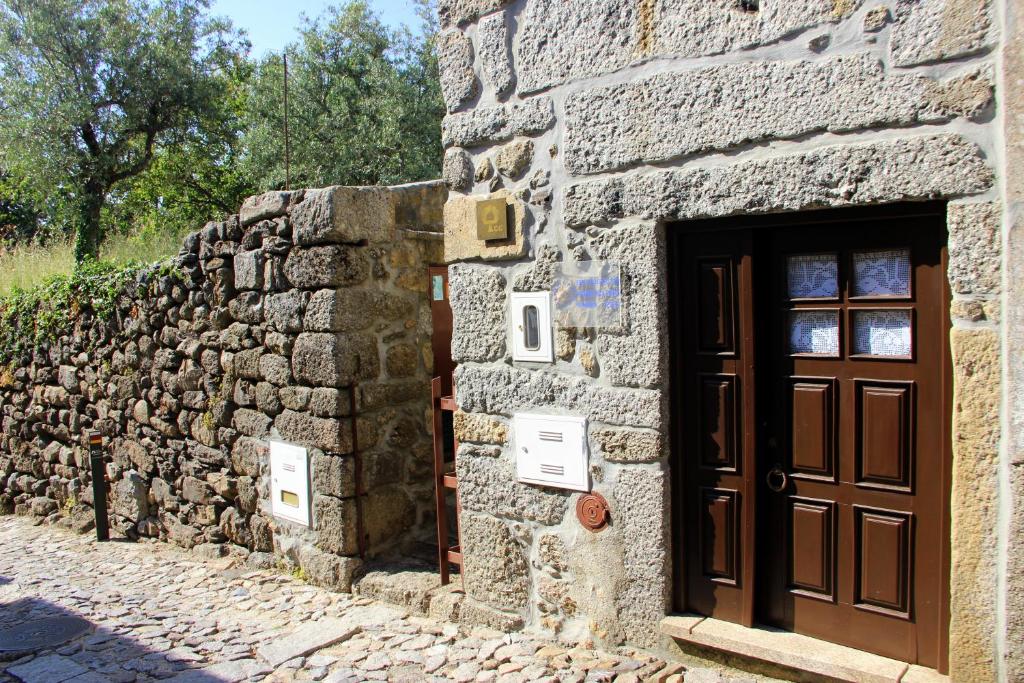 Casa Pissarra Rua Direita - Largo da Misericórdia, 6360-080 Linhares