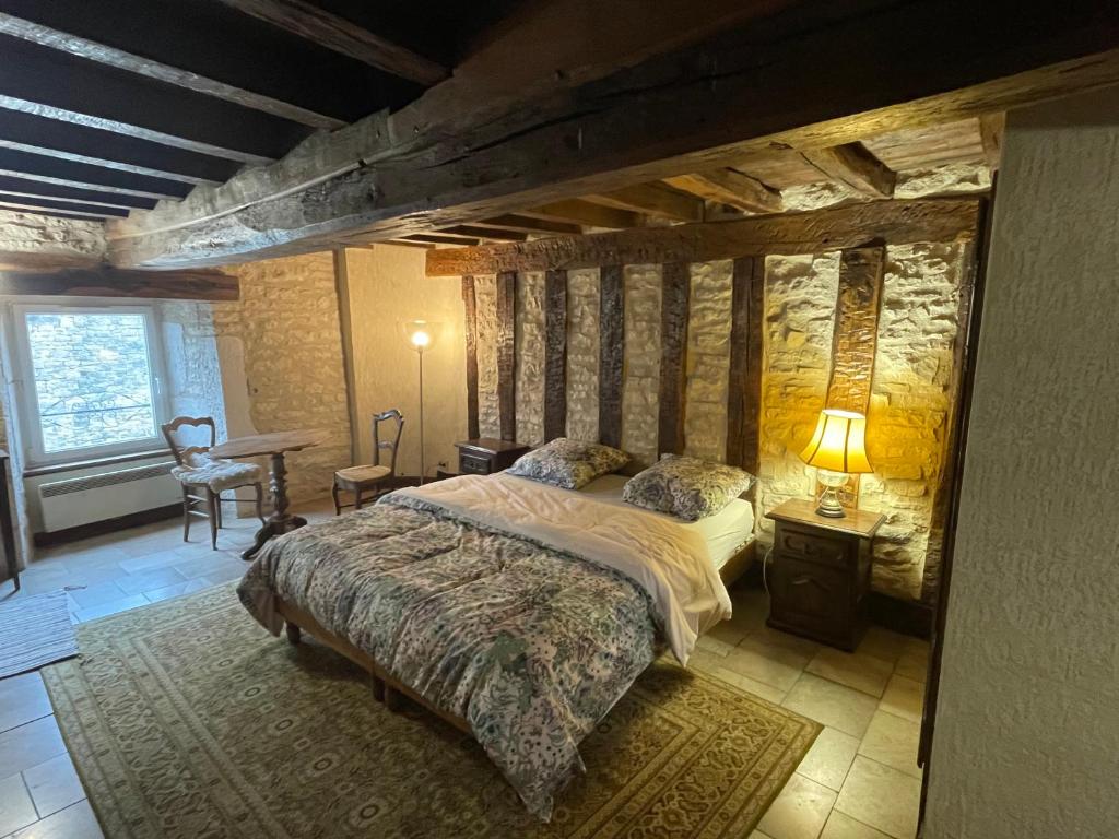 Charmante maison très cosy 1 Rue Lantillet, 21510 Échalot