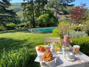 Maisons de vacances Chateau des Janroux Château des Janroux, 51 impasse des Janroux 69840 Juliénas Rhône-Alpes