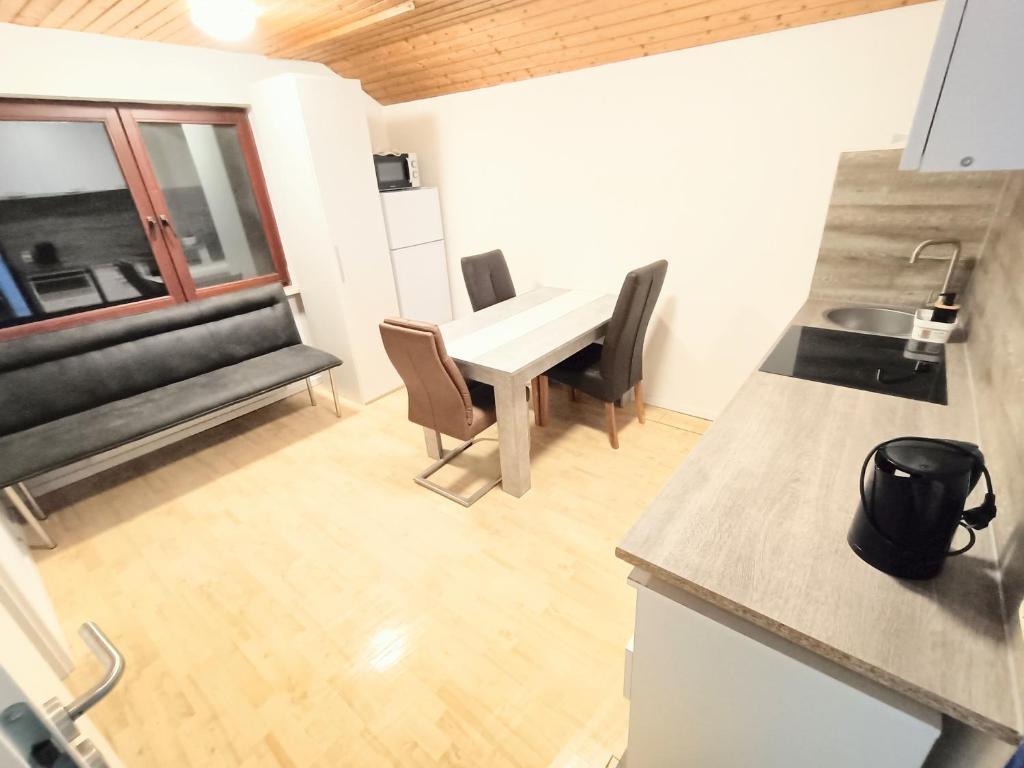 Maisons de vacances Company Accommodation 21 Freiherr-vom-Stein-Ring 65239 Hochheim am Main