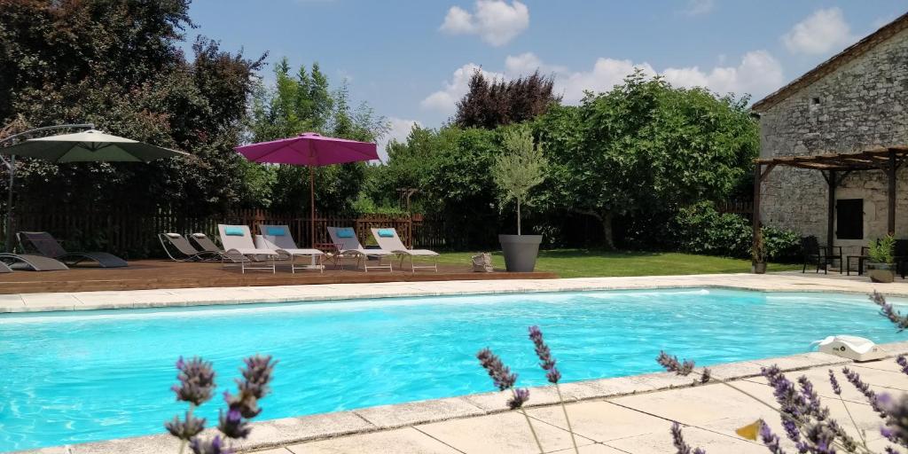 Maisons de vacances Cottages de Garrigue Lieu dit la Grand Garrigue Cottages de Garrigue 24500 Fonroque