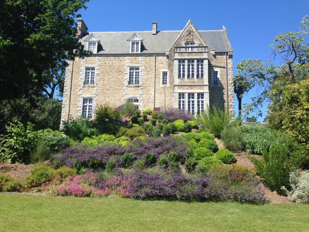 Domaine Le Gaudin - Saint Jean le Thomas 10 Rue Yves Dubosq, 50530 Saint-Jean-le-Thomas