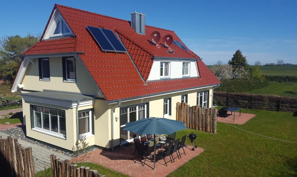 Maisons de vacances Ferienhaus Hühnergott Kranichnest Dorfstr. 41 H 18556 Breege