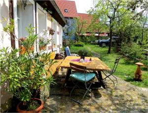 Maisons de vacances Ferienhaus Pfeiffer Schweinsdorf 17 91616 Neusitz Bavière