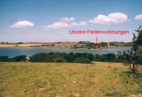 Ferienwohnungen Gro_ Zicker RUeG 7