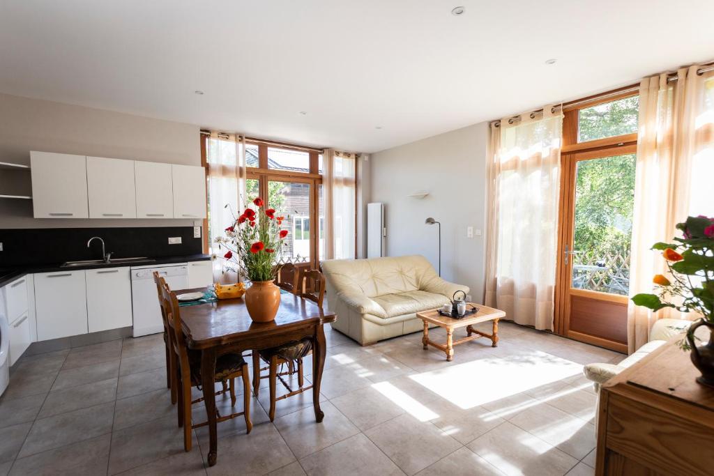 Maisons de vacances Gîte du Jardin Lieu dit \ 49240 Avrillé