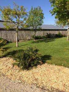 Maisons de vacances Gite l'étang St Maleu 22130 Bourseul Bretagne