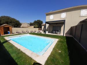 Maisons de vacances GITE LA JOLIETTE ET LE CHESNAIE 9 Rue Saint-Paul de Joliette 84600 Grillon Provence-Alpes-Côte d\'Azur