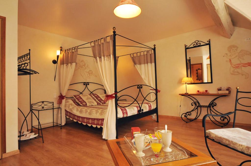 Gite Les Deux Meules 33350 Sainte-Colombe