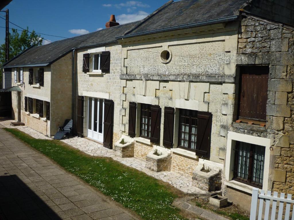 Gite Maison de campagne 86120-22 couchages 17 rue de Chalon 17 rue de Chalon, 86120 Montbrillais