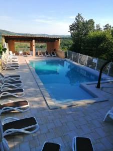 Maisons de vacances Gîtes de l'Esquirou quartier le petit chaussy 230 chemin de coîde 07150 Lagorce Rhône-Alpes