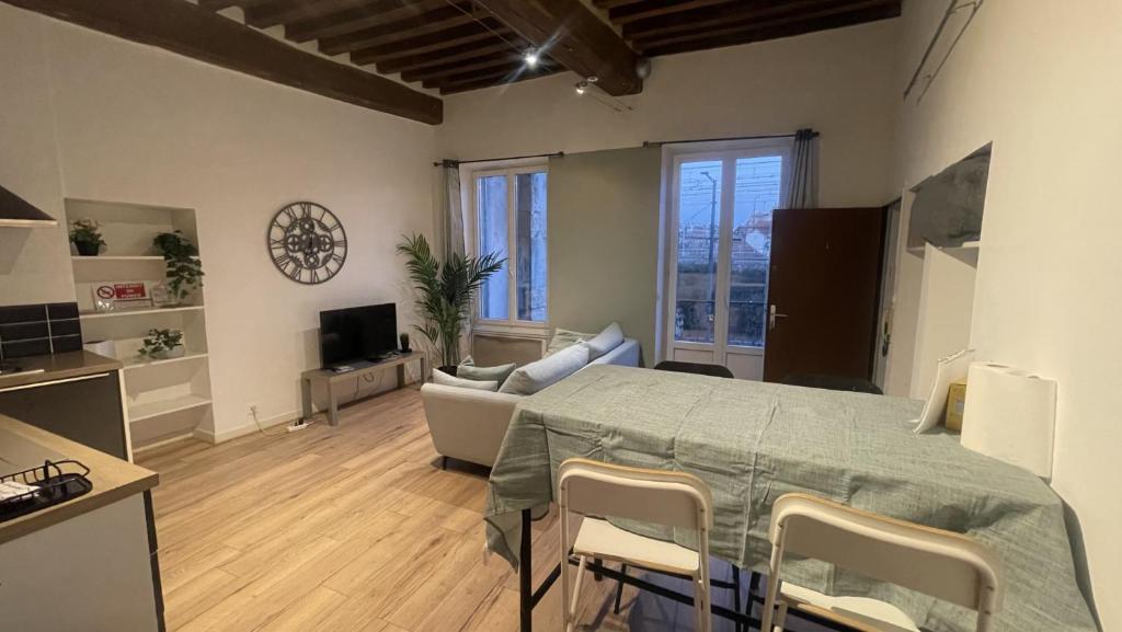 GITES de Plos Appart CHALET PISCINE SPA 30140 Anduze