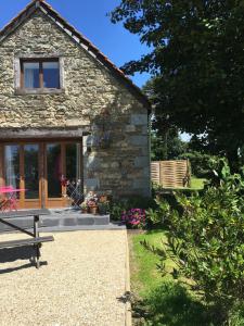 Maisons de vacances Gites du Manoir Lech Pouder Gites du Manoir 22260 Runan Bretagne