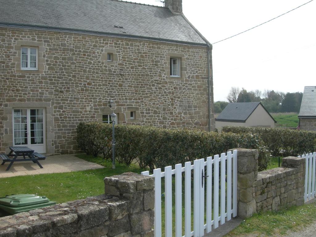 Maisons de vacances Gites Erdeven Bretagne Sud Kergrosse 56410 Erdeven